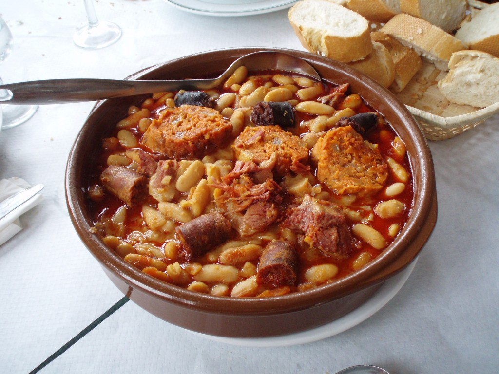 Fabada asturiana con pantruque - Celoriu.com