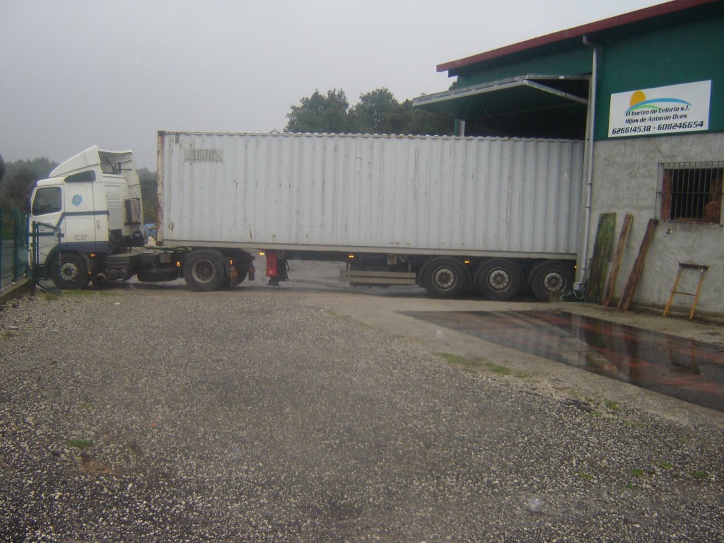 El tercer camión de ocle celoriano partió ayer desde Celorio a Nueva Zelanda - Celoriu.com