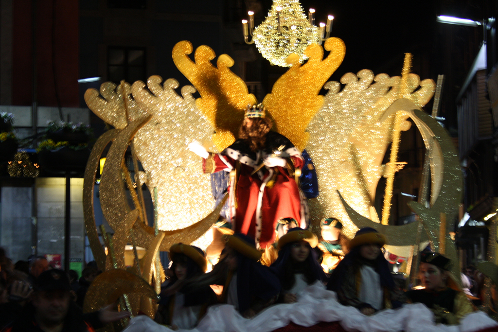 Cabalgata de Reyes de Llanes - Celoriu.com